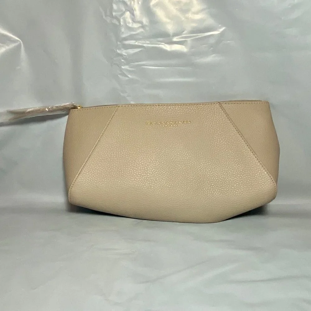 DKNY Donna Karen‎ New York Cosmetics Makeup Bag Beige Zippered Clutch NWOT